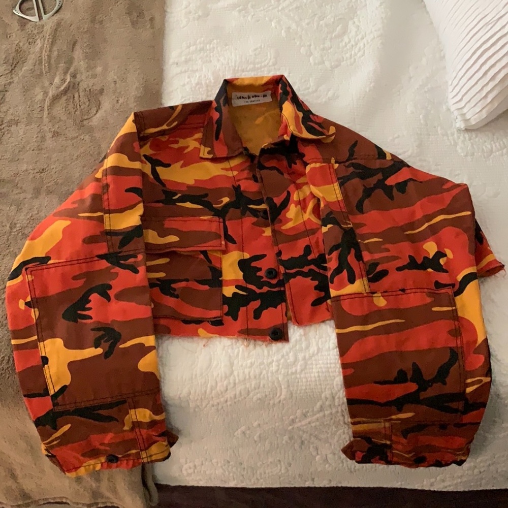 iamkoko.la orange camo baggy jacket